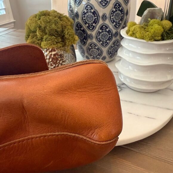 MADEWELL Mini Abroad Crossbody Bag Dark
Toffee Leather Top Handle Small Cognac - Picture 7 of 9